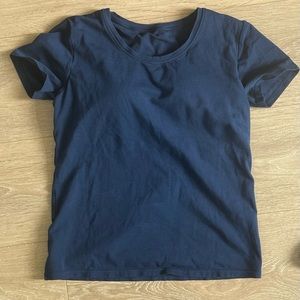 Uniqlo Bra Collection T-shirt size s